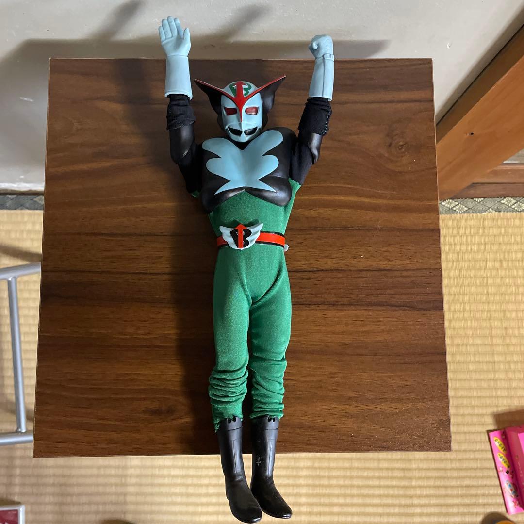 

[USED] Chojin Barom 1 Figure Time House