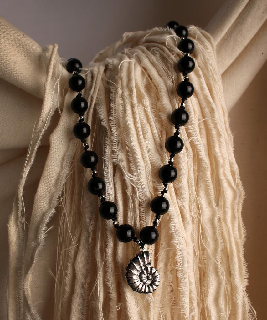Rubati Black Onyx Ammonite Necklace