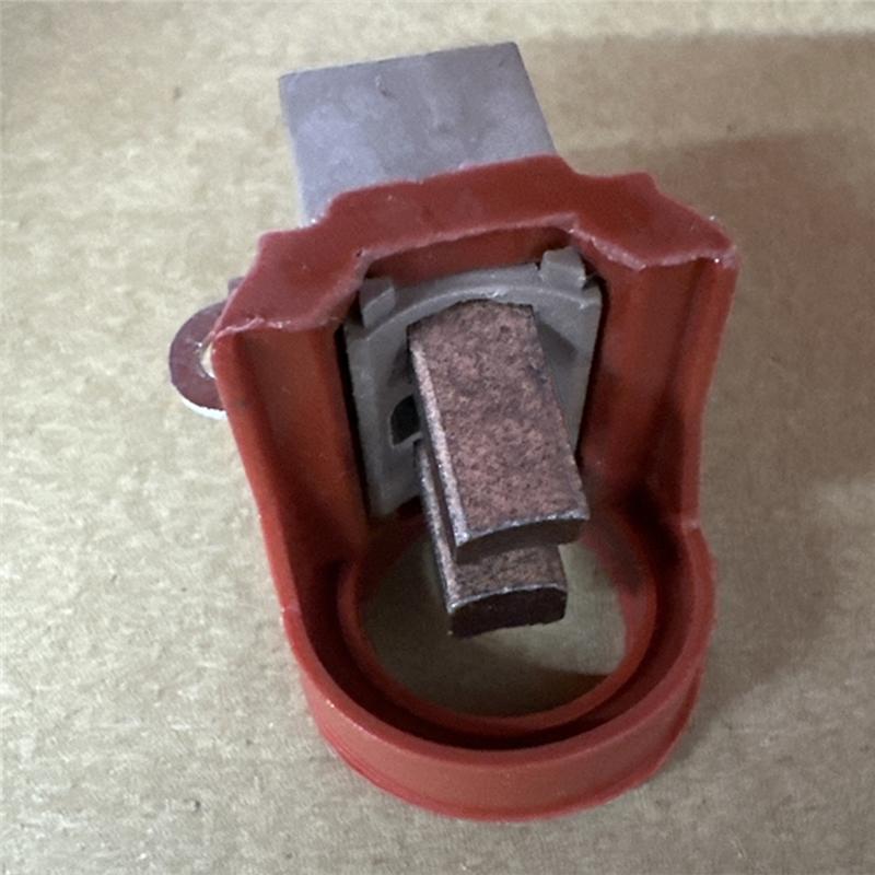 For Toyota Honda Subaru Suzuki 27370-35060, 27370-58320 27370-54450 Compatible Car Generator Carbon Brush Holder как