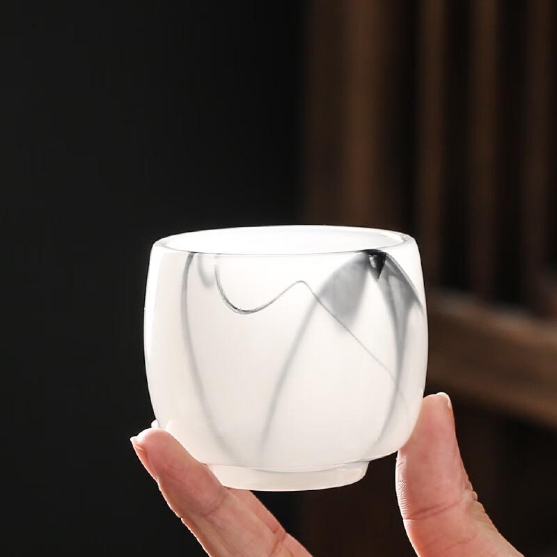 Hand-carved Glazed Tea Tasting Cup