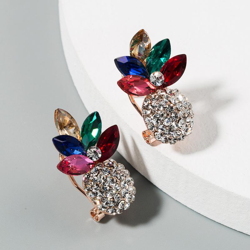 Boucles d'oreilles pour femmes Été Frais Polyvalent Alliage Ensemble Couleur Strass Ananas Boucles d'oreilles à clous