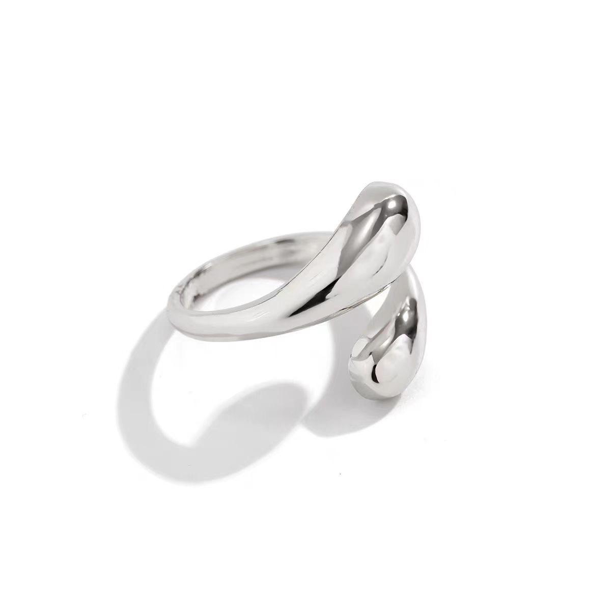 

Fashionable Women s Versatile Earrings With A High-end Temperament Hoop One Size