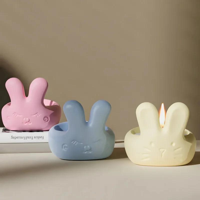 1PC DIY Vertical Ears Closed Eyes Rabbit Expression Candle Holder Silicone Mold Storage Box Display-Piece Easter Egg Candle Mold