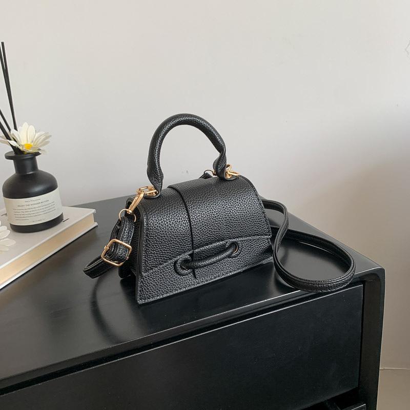 Fashion Women's Bags New Bags Women's Popular Small Square Bags Handbags Korean Version Versatile Girls Shoulder Messenger Bags