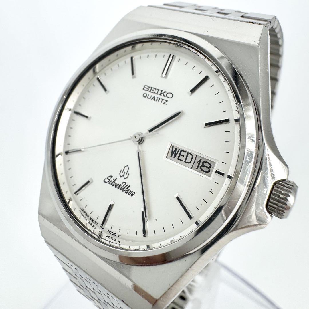 

[USED] SEIKO SilverWave Silver Date Watch with Battery