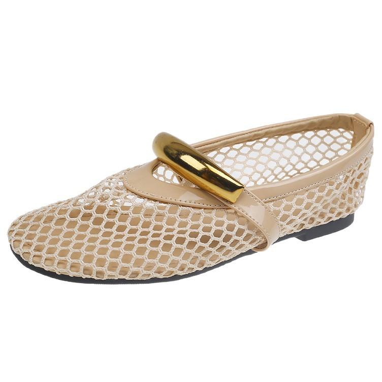 Chaussures simples respirantes en maille à fond plat pour femmes 2025 nouvel été creuses Mary Jane chaussures de soirée douces sandales à bout fermé