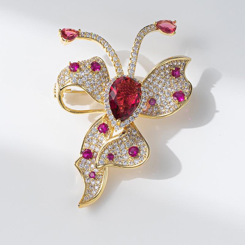 Elegant French Luxury Cubic Zirconia Butterfly Brooch Corsage Gift Accessory