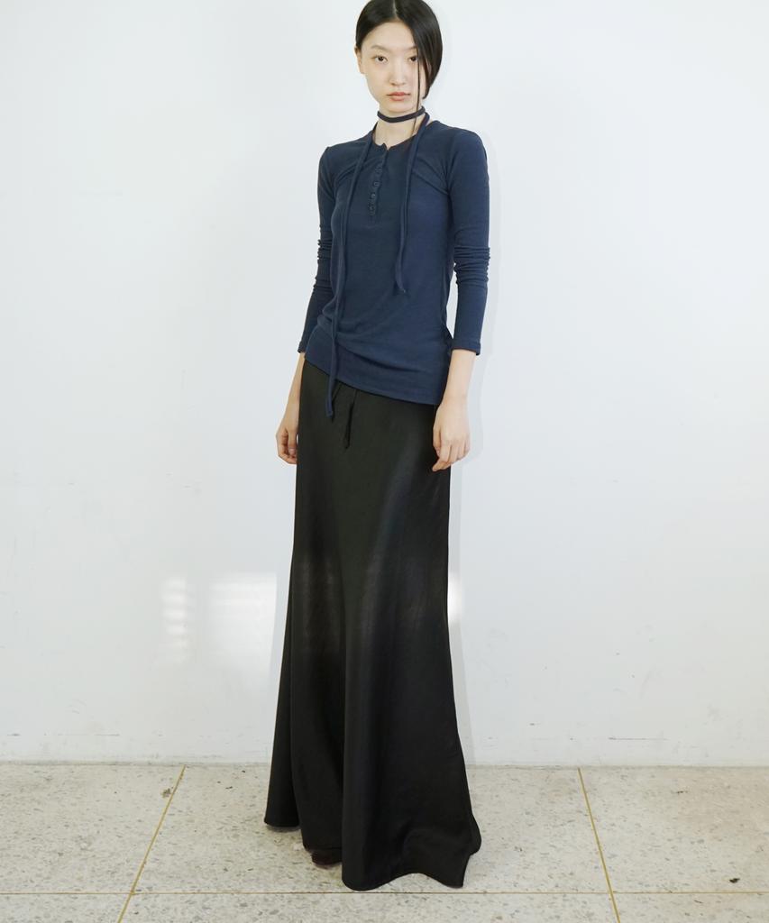 Probo Satin Maxi Elastic Skirt / Black