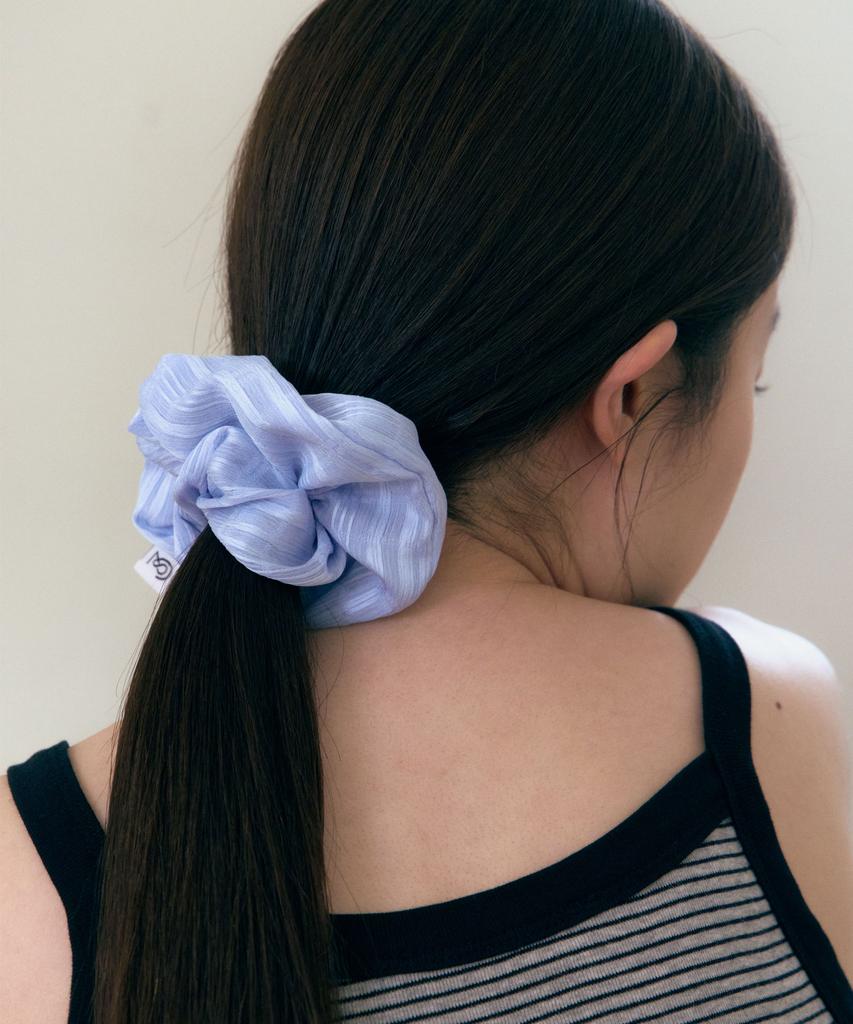 38Comeoncommon Check Sheer Scrunchie (Sky Blue)