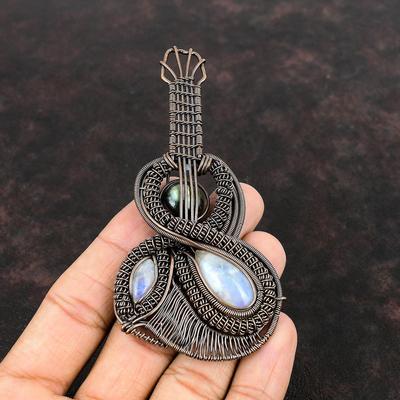 Pendentif Pierre de Lune Arc-en-ciel Pendentif Labradorite Pendentif Enveloppé de Fil de Cuivre Pendentif Guitare Pierre Précieuse Bijou Enveloppé de Fil de Cuivre Pendentif Fait Main