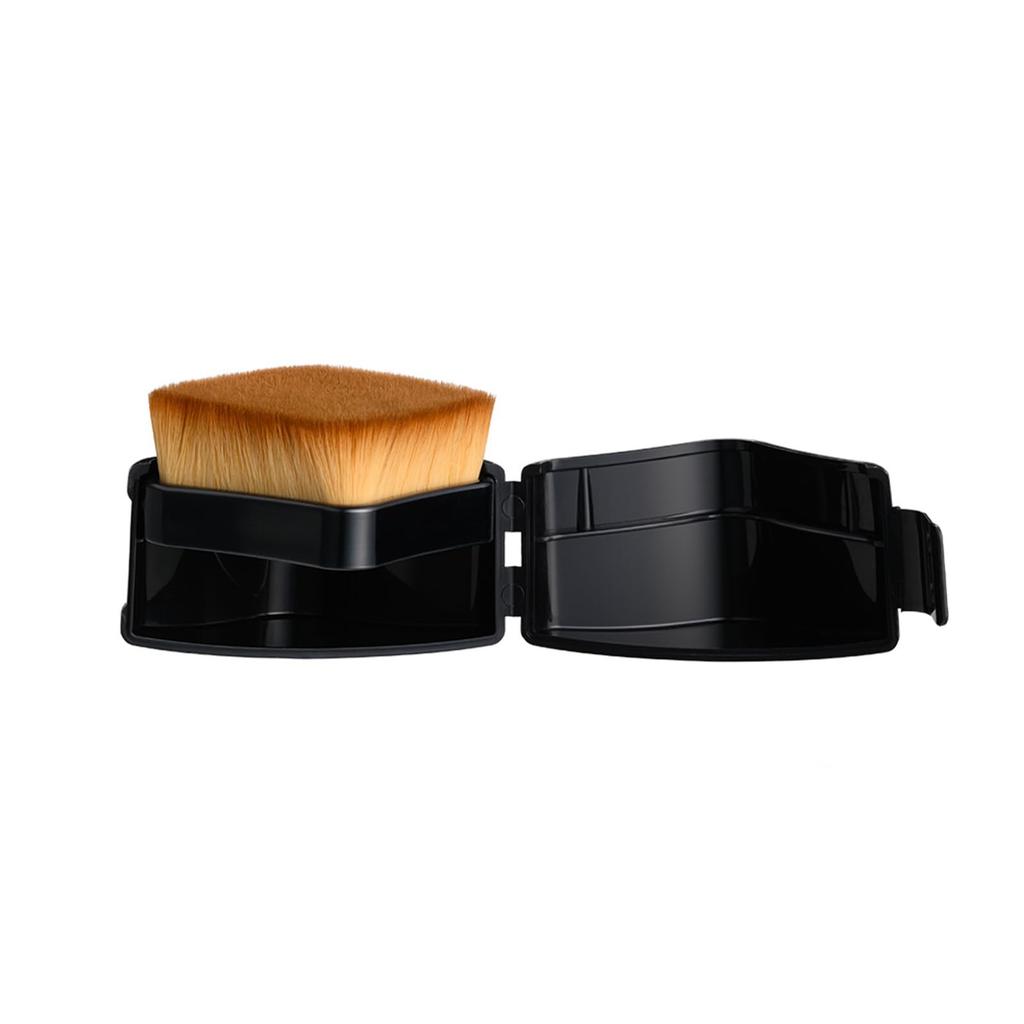 ETVOS Flat Change Brush (Makeup Brush Compact with Case, Portable, Fluffy, Soft for Sensitive Skin)