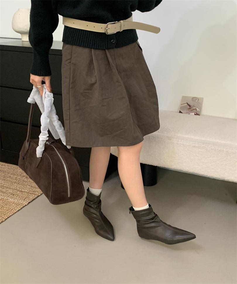 

Pointed foreign style small short boots women s shoes autumn and winter 2025 new Korean small ankle boots thin pile Chelsea boots 39