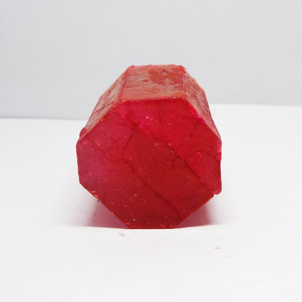 579.95 Carat Earth Mined Natural Red Ruby Uncut Rough Loose Gemstone CERTIFIED p-2899-h