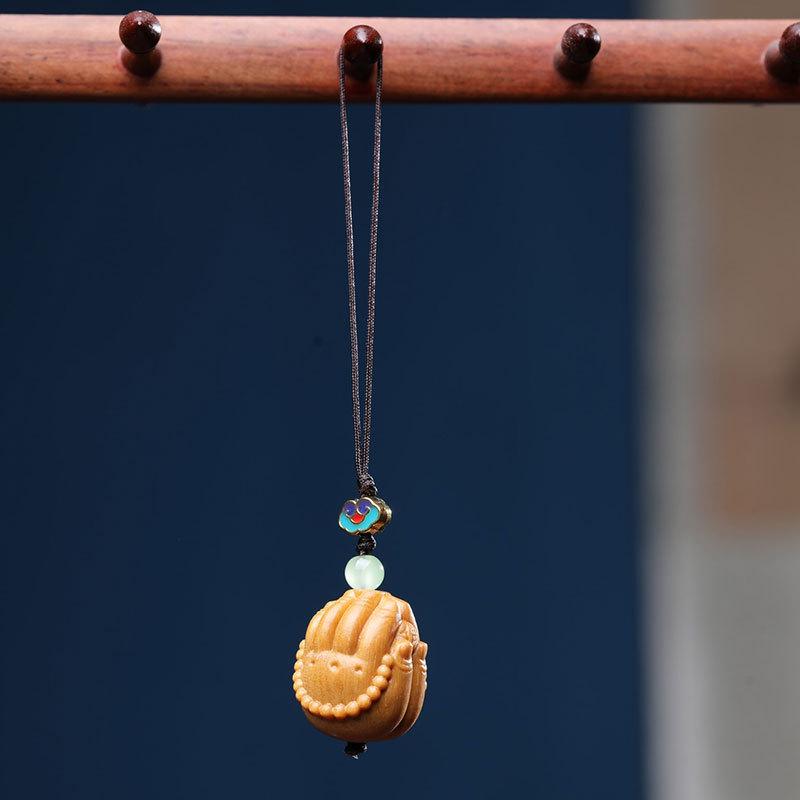 Three-Dimensional Green and Red Sandalwood Carved Pendant Keychain Accessory