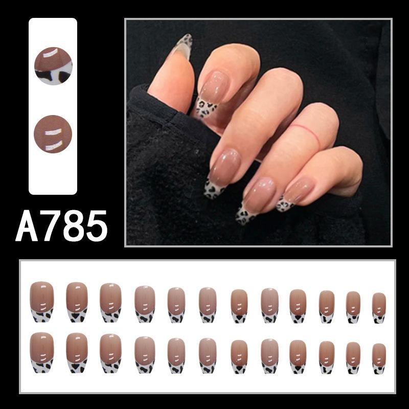 24 teile/schachtel Schnelle Nägel Verschiedene Schmetterling 3D Blumen Einfache Nail art Aufkleber Tragbare DIY Fertige Künstliche Nägel