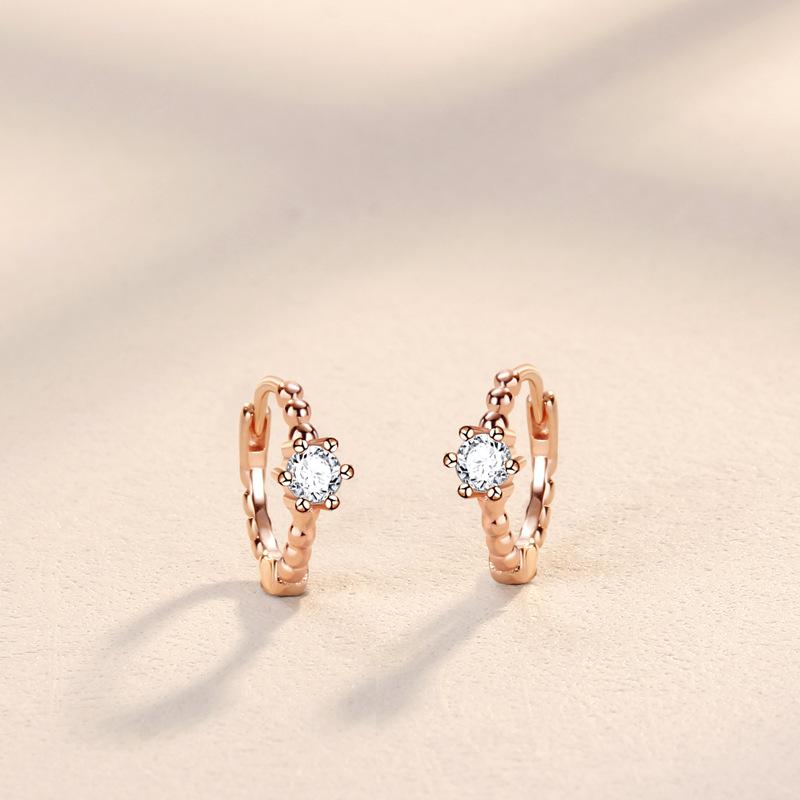 Single Diamond Ear Buckle Women's Simple and Small Temperament Niche High-end Design Sense Diamond Earrings Girls Gift