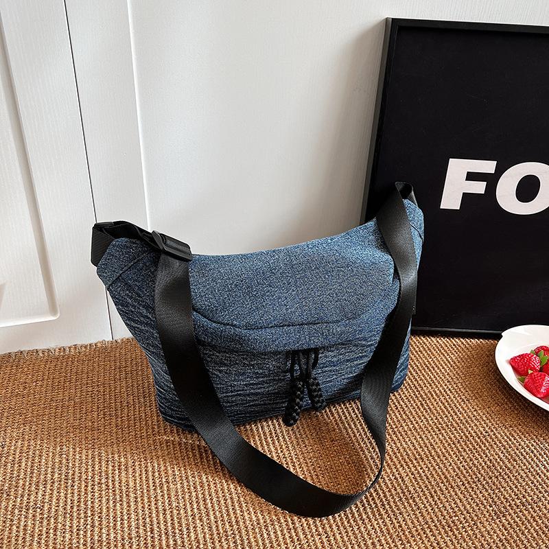 Casual Trend Large Capacity Denim Breast Bag Fanny Bag Crossbody Bag Fashion Versatile Mobile Phone Bag