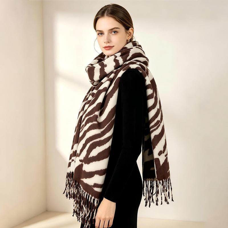 Autumn and winter new zebra pattern imitation cashmere scarf women's thickened warm shawl European and American versatile fringed scarf