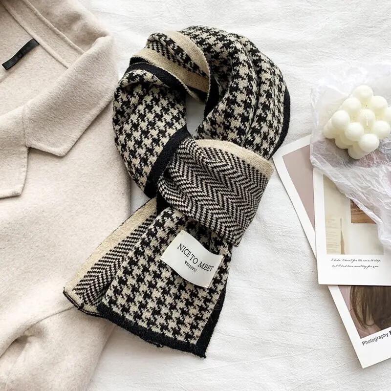 

Autumn Winter Double-Sided Houndstooth Knitted Scarf 160*21cm