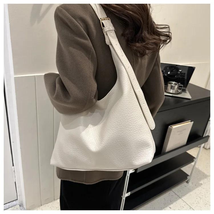 Fashion Leather Tote Bag for Women 2024 Trend Female Simple Large High Capacity Shoulder Bag Women Handbags Messenger Bags