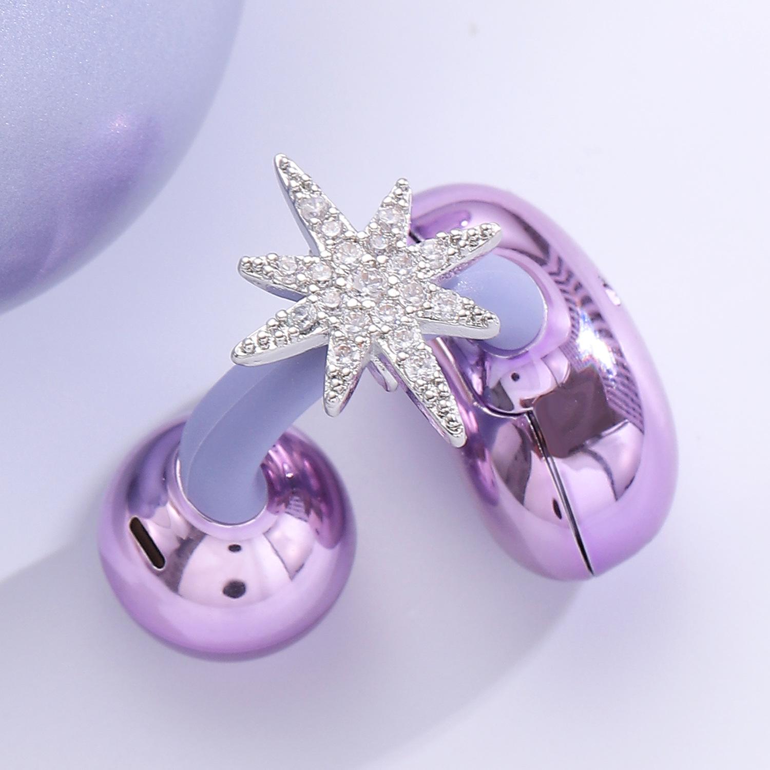 

Maltese Cross & Star Ear Clip for Non-Pierced Ears - European & American Style