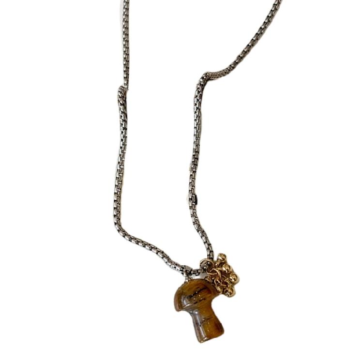 Elegant Spotted Tigers Eye Stone Necklace Elegant Mushroom Pendant Neck Chain Jewelry Perfect for Individualistic Style