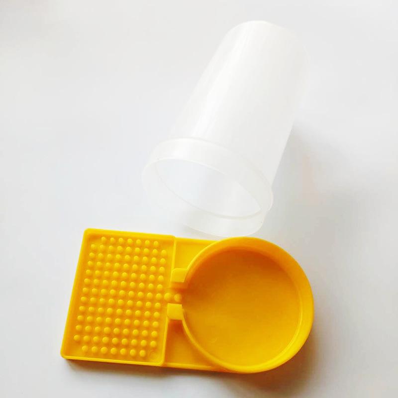 Pogrubiony poidełko i karmnik dla pszczół do wejścia do ula - Narzędzie pszczelarskie