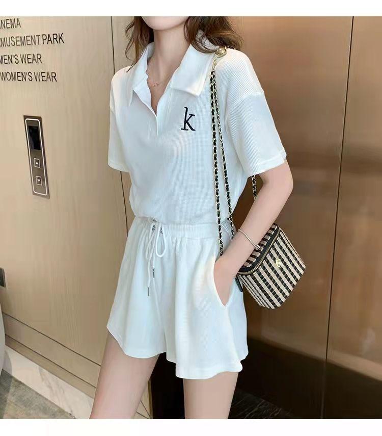 Summer 2025 Women's College-Style Casual Sportswear: Loose Short-Sleeve Tops & Wide-Leg Shorts Two-Piece Set