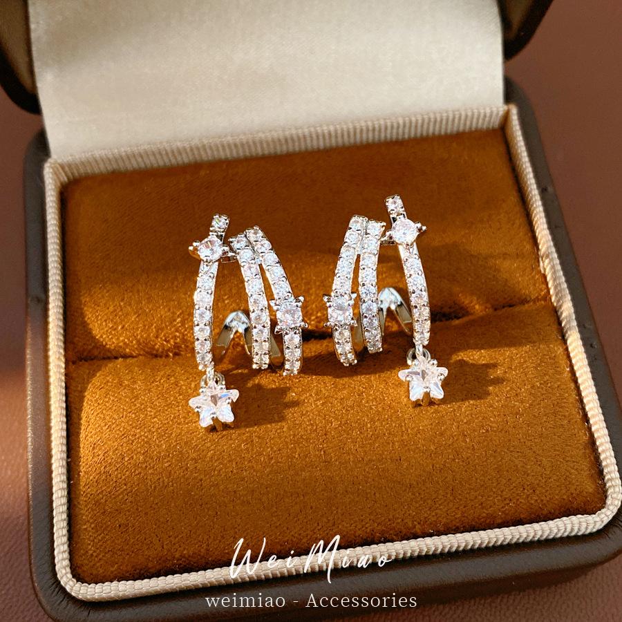 Subtle Temperament Three-layer Star Cool Style Personalized Earrings 1 pair of earrings серебряный