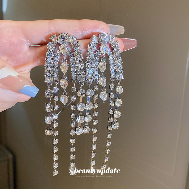 Water drop long chain fringed earrings niche exaggerated earrings light luxury design earrings