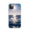 Maniacase Hülle für iPhone 13 Pro nike weißes Logo Meer Sonne