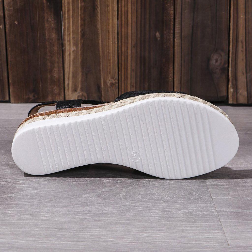 Plus Size Women's 2024 Spring/Summer Wedge Heel Sandals with Metal Buckle
