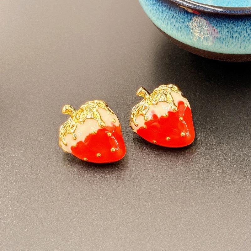 Design Sense Enamel Drip Glaze Earrings Sweet And Cute Strawberry Stud Earrings Female