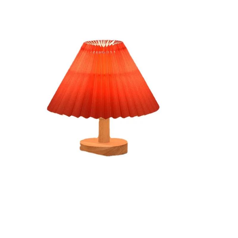 Light Luxury Household Bedhead LED Table Lamp Nordic Modern Simple Creative Decoration Solid Wood Study Reading Lamp Room Decor