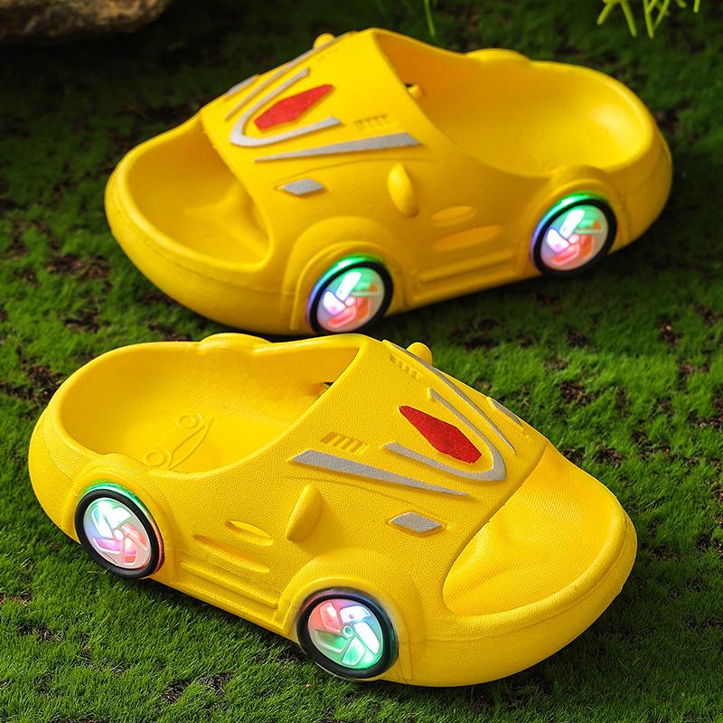

Kids Luminous Slippers Summer Indoor Cartoon Car Girls Shoes Soft Anti-slip Boy Beach Shoes Fashion Outdoor Children LED Slipper 26-27