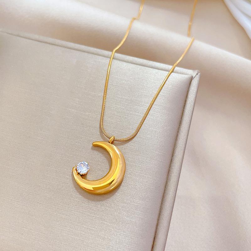 Titanium Steel Moon Zircon Minimalist Wind Furnace Real Gold Necklace Female Collarbone Chain Accessories