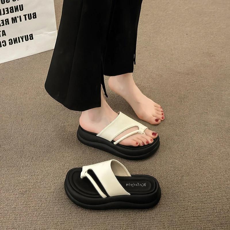 Korean Sle Thi Bot Thong Slippers Women's Summer New Faion Beach oes Casual Comfortable Rubber Sole Sandals