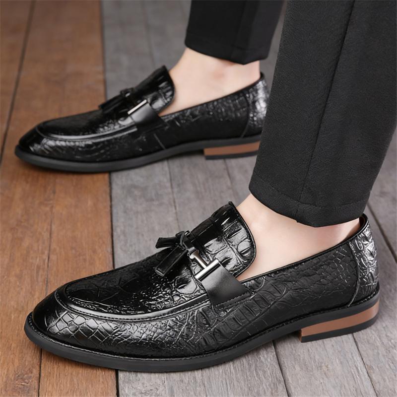 Fashion Designer New Crocodile Pattern Business Casual Shoes For Men Formal Wedding Dress Homecoming Footwear Zapatos Hombre