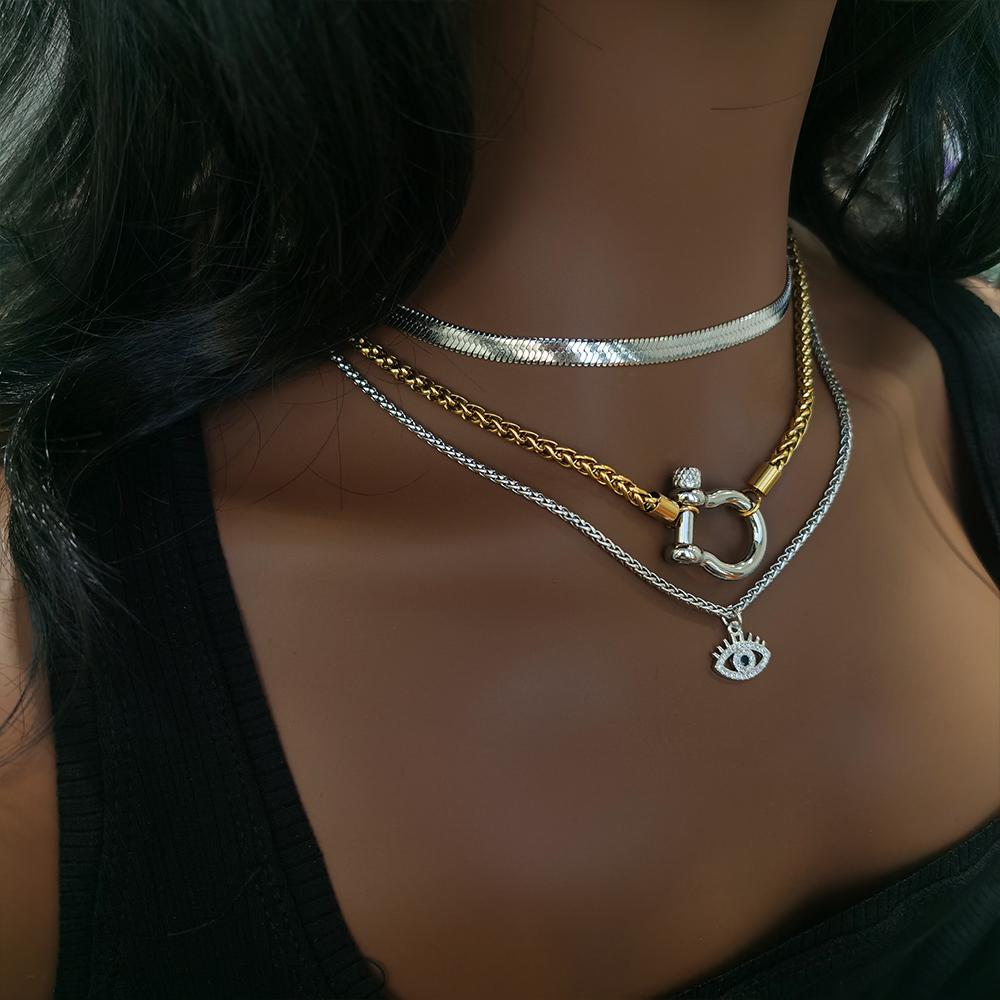 Non Tarnish Waterproof Jewelry 18K Gold Plated Stainless Steel Rope Chain Choker Necklace Two Tone Horseshoe Necklace YF3383