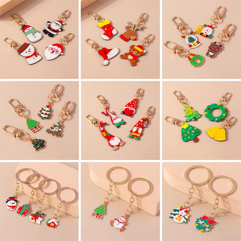 Cute Enamel Snowman Keychain Christmas Tree Elk Santa Clause Keyring Pendants for Handbag Decor DIY X'mas Gifts Accessories