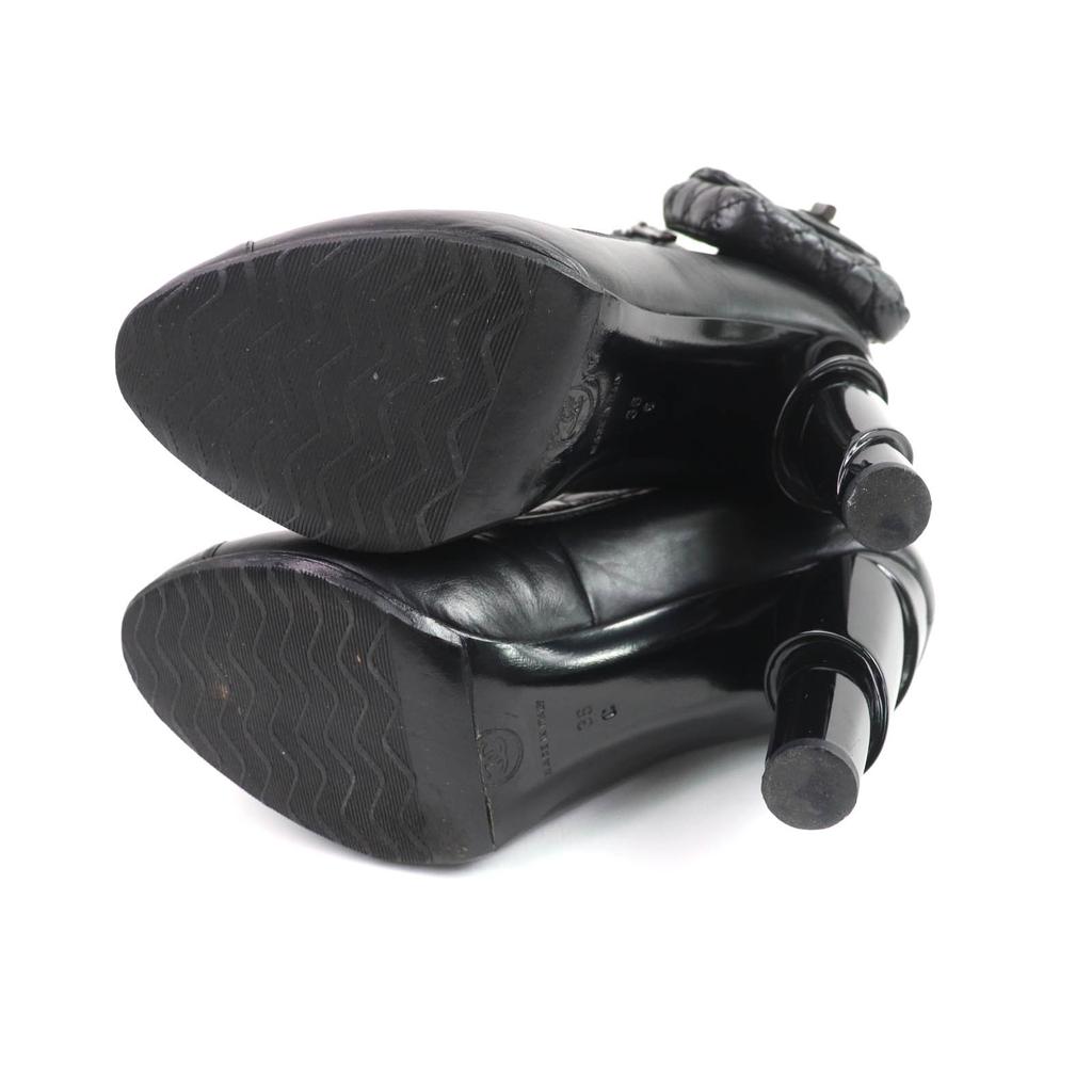 Great CHANEL Ankle boots black leather Women 36 G26164 Used
