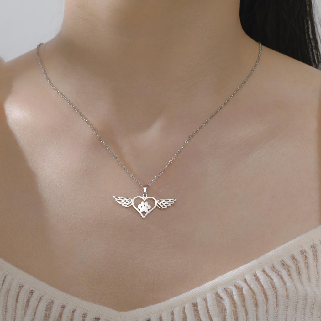 Trendy Stainless Steel Dog Cat Paw Footprint Heart Wings Pendant Necklaces for Women Cute Jewelry Necklaces Gift 2026 New