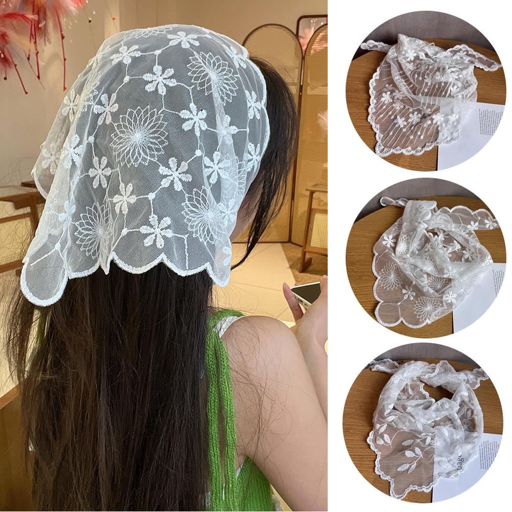 Retro Lace Flower Triangle Hair Scarf Women Girls Bohemia Headscarf White Lace Hair Bands For Women Girls Sweet Lace Kerchief