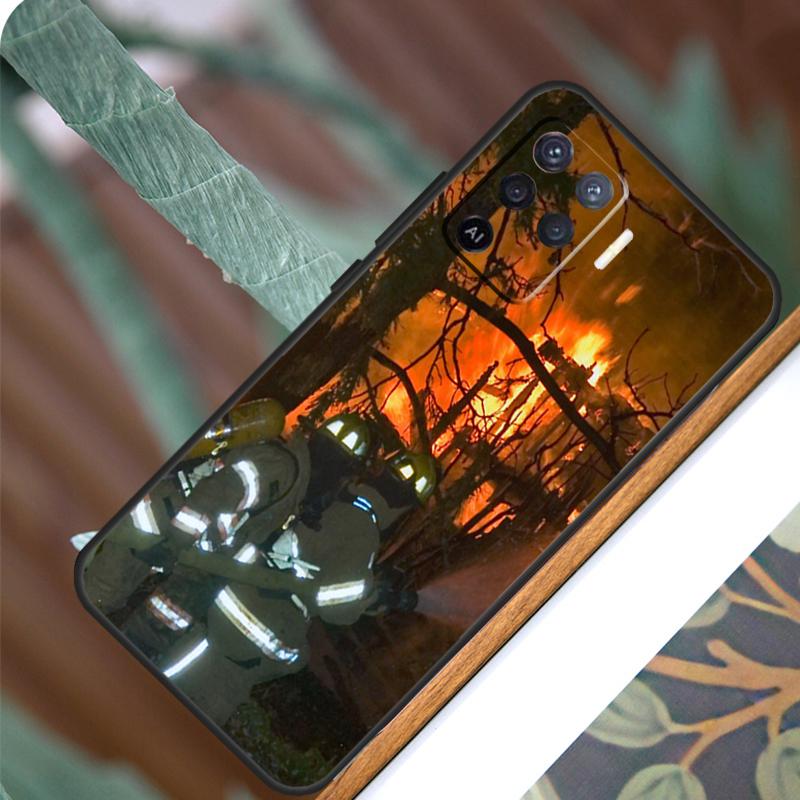

Firefighter Heroes Fireman For OPPO A17 A16 A15 A79 A58 A78 A98 A74 A94 A77 A5 A9 A96 A76 A52 A72 A53S A54S A57S Case OPPO A57s
