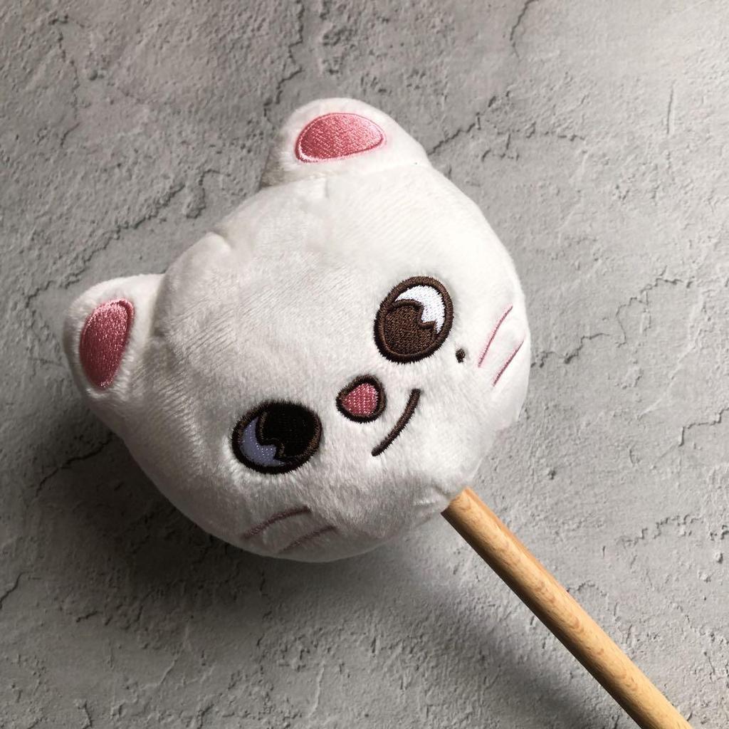 [USED] StrayKids SKZOO Ginilet Shoulder Tapping Stick