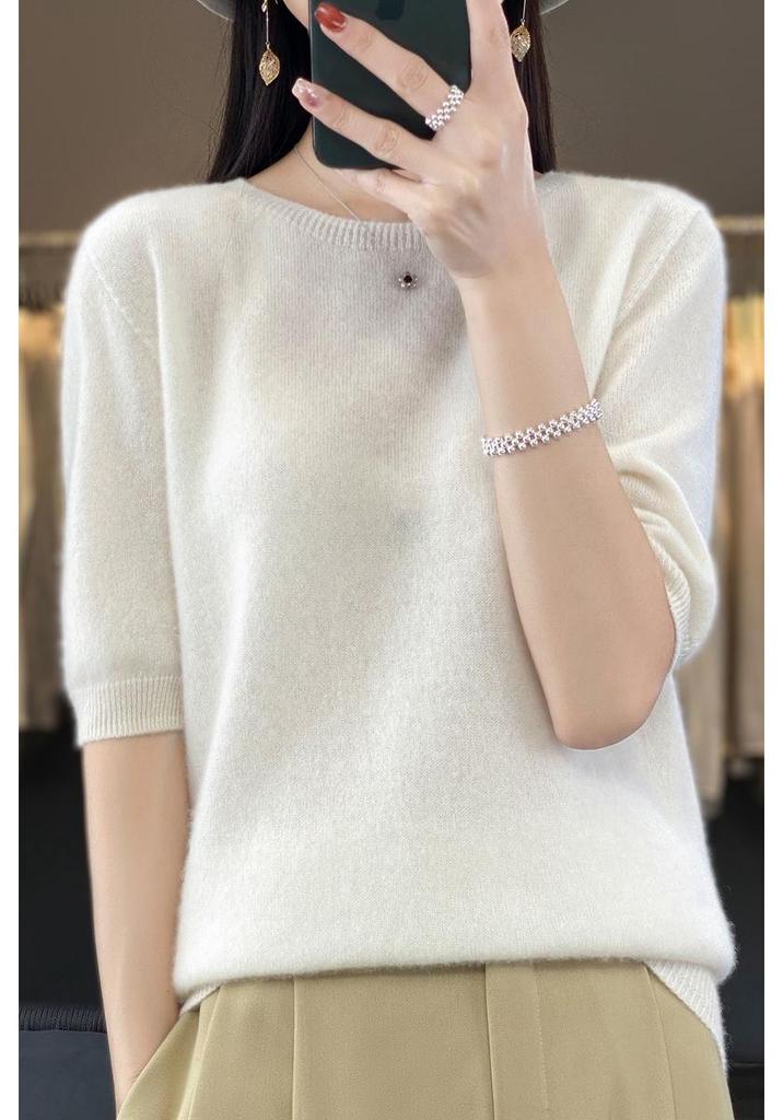 2024 Autumn/Winter Women's 100% Wool Round Neck Knit Top - Solid Color, Short Sleeve, Versatile Design