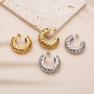 INS New K Gold Stainless Steel Hollow C-shaped Earrings, Earrings, Jewelry, Fashion Personality Gift Tassel