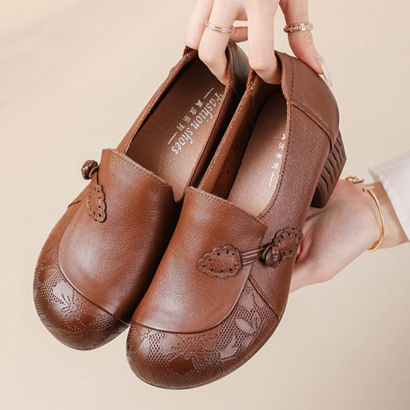 Women's Thick-heeled Leather Shoes, Retro Ethnic Style Handmade Women's Shoes, Medium and High Heels, Middle-aged Shoes