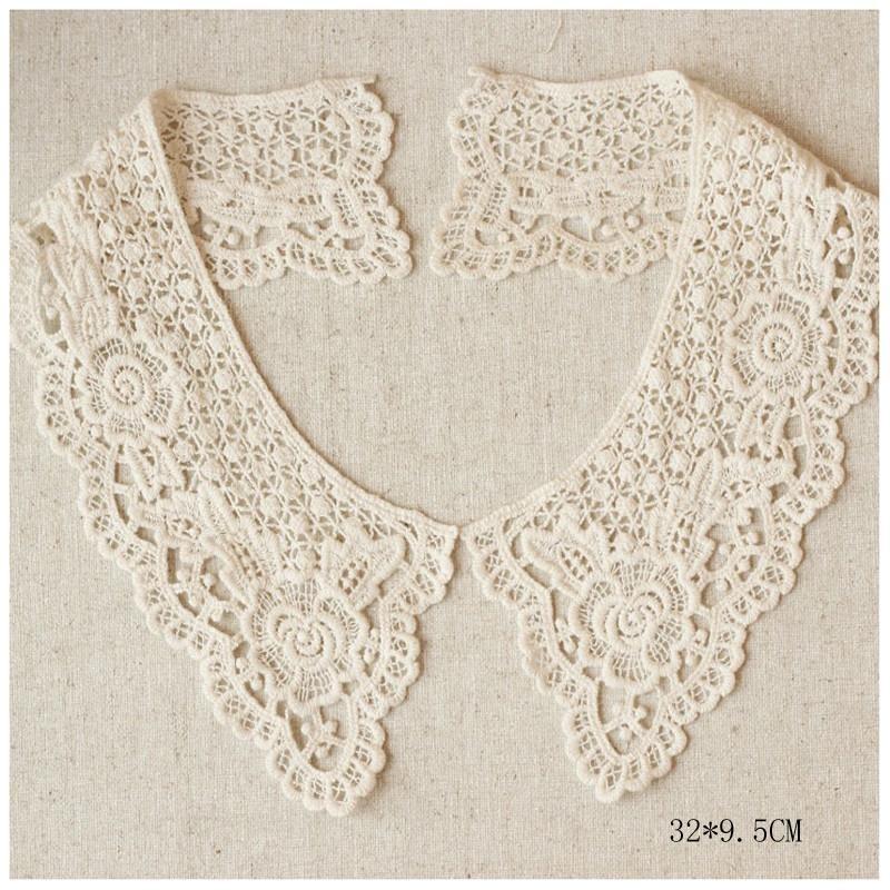 1 Pair White Neckline Fake Collar Lace Fabric Embroidery Carft DIY Dress Garment Decoration Accessories