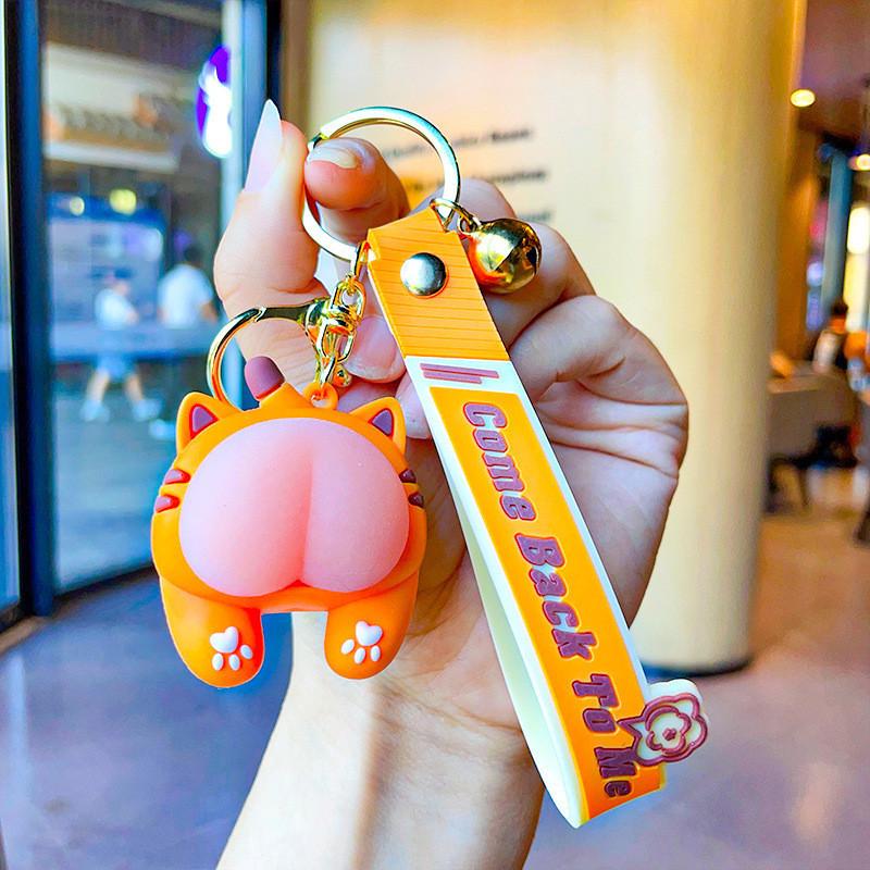 

Cute Butt Pig Car Pendant Soft Silicone Keychain Charming Decoration Hanging Tiger